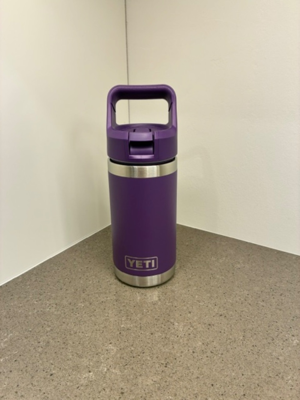 YETI Rambler Jr. in Peak Purple Colour (355 ml or 12 oz.)